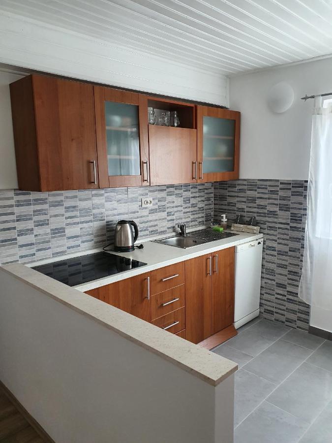 Apartments By The Sea Tucepi, Makarska - 2699 Exteriér fotografie
