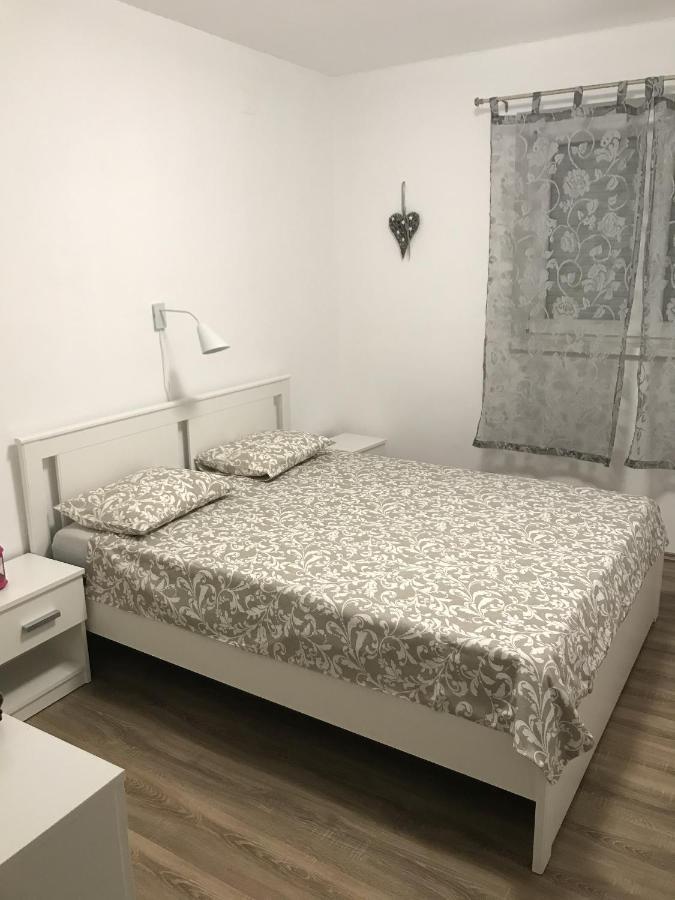 Apartments By The Sea Tucepi, Makarska - 2699 Exteriér fotografie